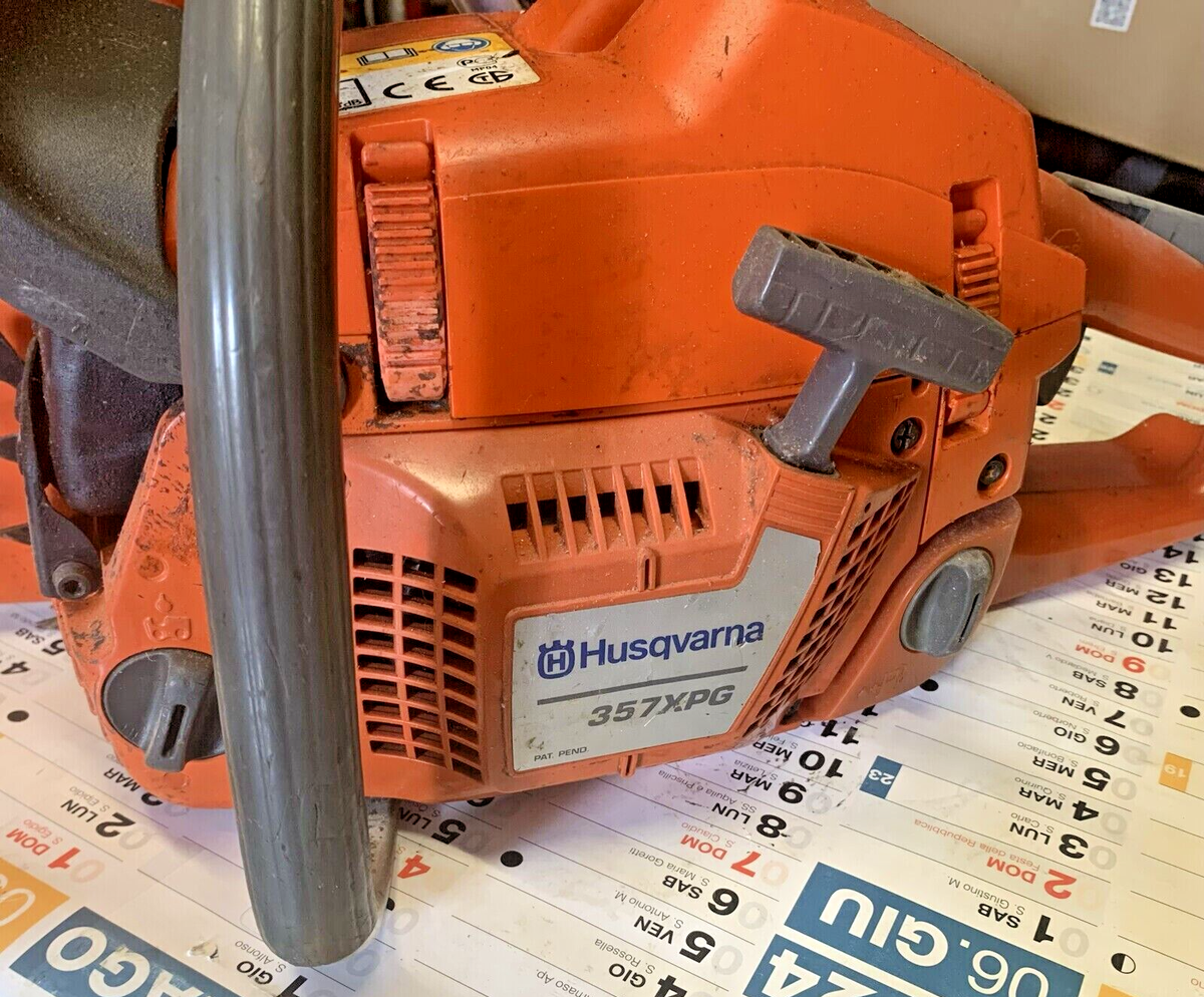 日本酒 husqvarna HUSQVARNA T435 Chain Saw - 35.2 CC - 2.01 HP* (Top Handle)