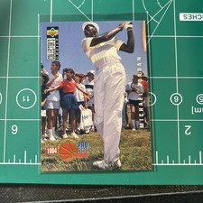 Ultimate Guide to Michael Jordan Golf Cards 33
