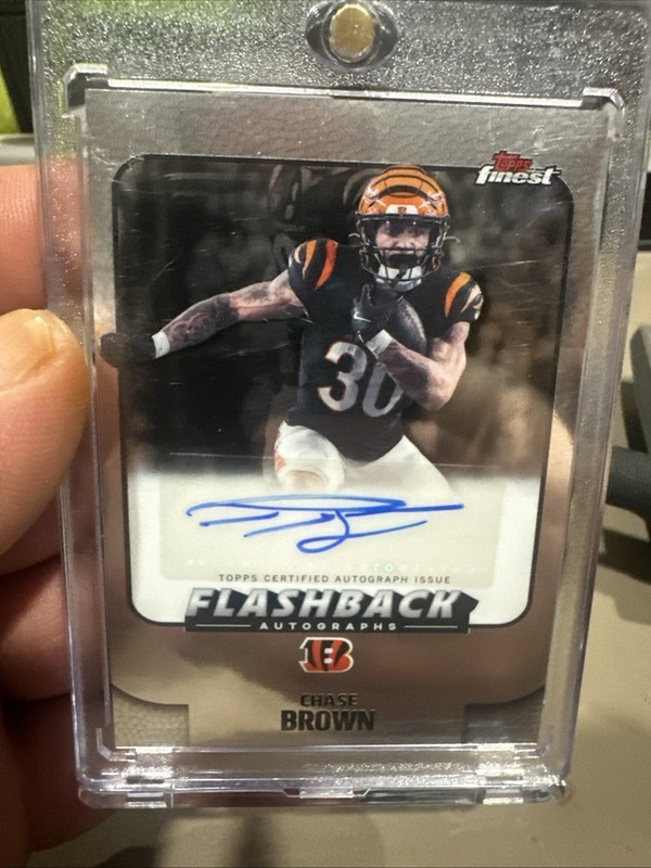 2025 Topps Finest - Chase Brown - Flashbacks Auto FBA-CB - Cincinnati Bengals