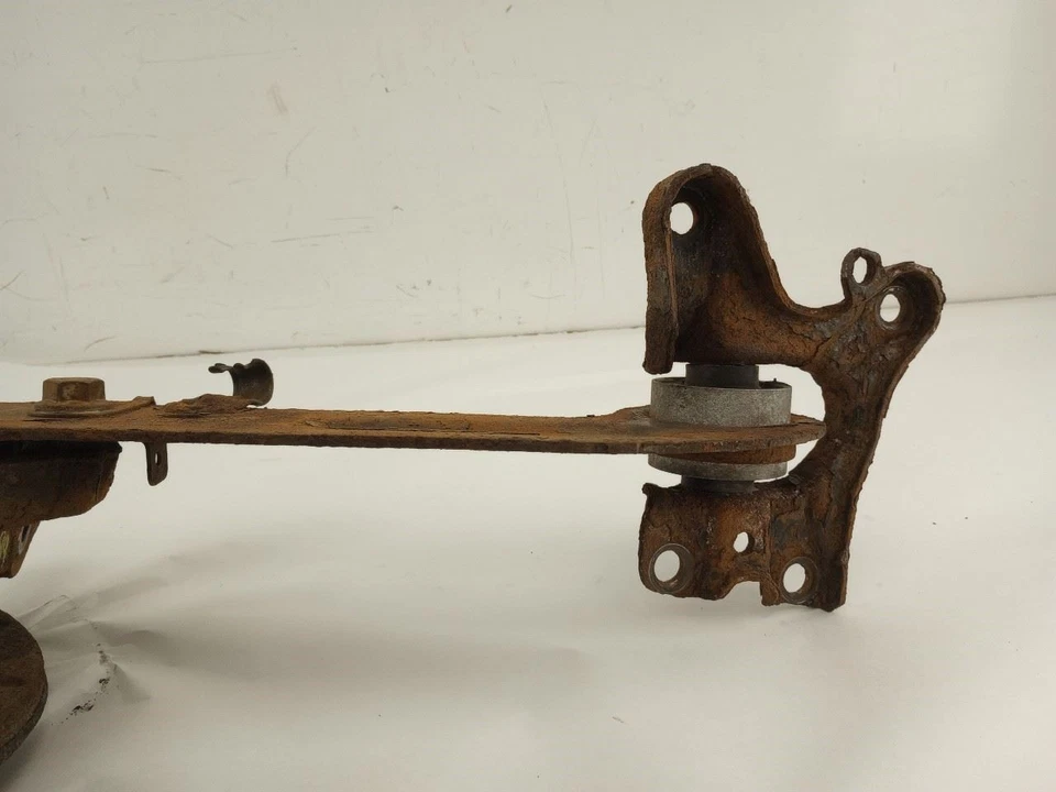 Buje de nudillo de husillo trasero izquierdo Saab 9-3 compatible con 2008 2009 2010 2011 08 09 10 Foto 4 de 4