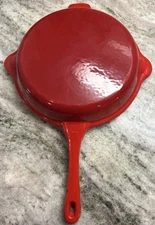 Unmarked 10 1/4” CAST IRON Enameled Red Heavy  1/4”  Skillet Frying Pan VTG R33