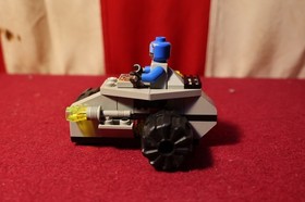 Lot Lego UFO Space Warp Fighter 6915 V-Wing 6836 Radon Rover 6829 Cyborg 6818