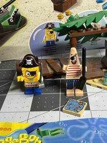 LEGO SpongeBob SquarePants: The Flying Dutchman (3817) 99% Complete Lantern Miss