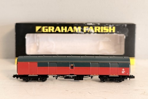 Graham Farish N 374-778A Mk1 Super BG Vollbremse - Royal Mail rot/grau Nr. 94472 | Zustand: Used
