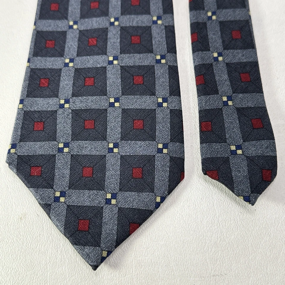 Corbata Croft & Barrow para hombre 59 en seda azul rojo cuadrados geométricos a cuadros ancha Foto 4 de 4