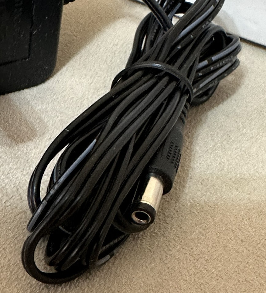 AC/DC Mains Power Adaptor 15V 1A Belkin Replacement 2.1mm 5.5mm