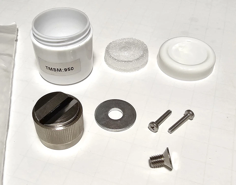 Conjunto de montaje magnético de montaje central Banner BWA-BK-008 para sensores QM42 - Nuevo Foto 2 de 4