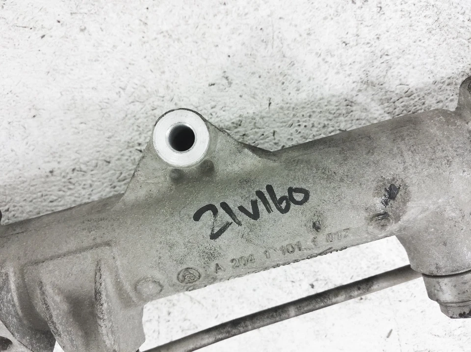 2010-2014 Mercedes-Benz E350 Power Steering Gear Rack Pinion Has A Broken Tierod - Image 4 of 4