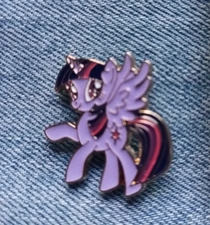 MY LITTLE PONY ENAMEL PIN-SHIP ALL THE PINS YOU BUY FOR $4.99-VISIT OUR STORE