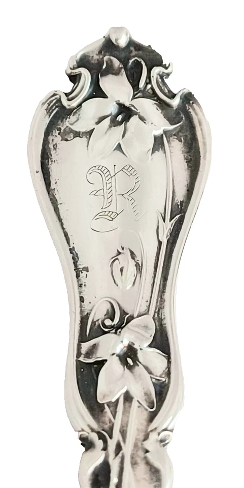 Tenedor de ostra Violet by Whiting Sterling perforado - Mono'd R 1909 Foto 3 de 4