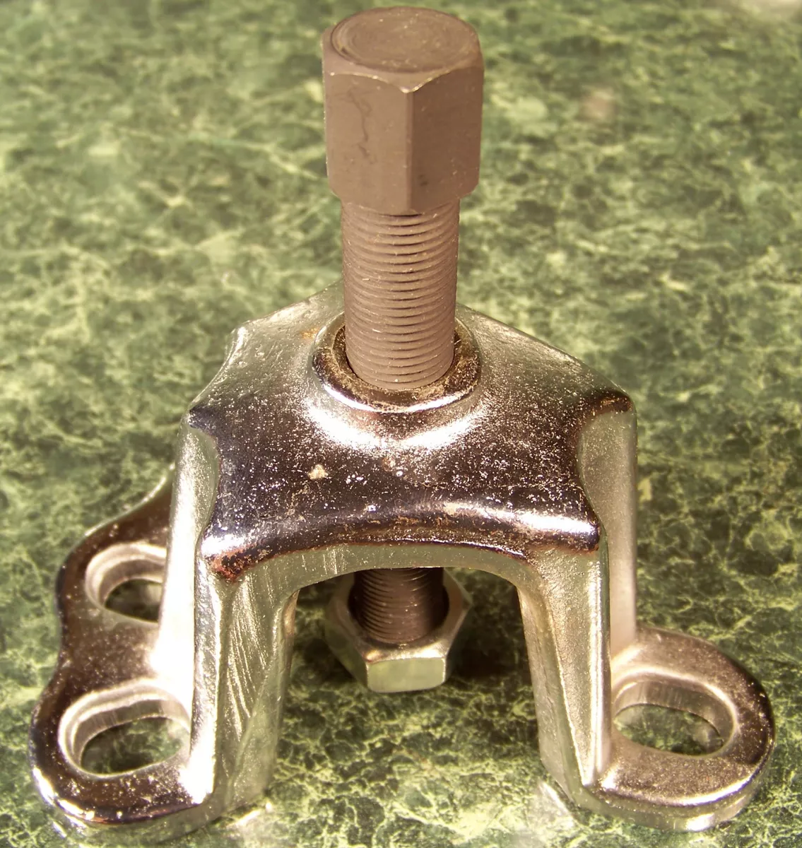 Front wheel drive hub puller deals