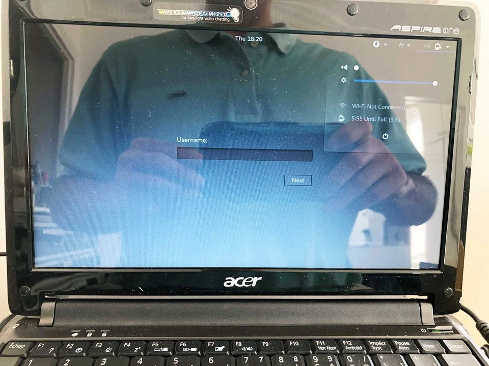 PC ULTRA-PORTABLE ACER ASPIRE ONE i386 • Écran 10,1" • 1go RAM • 160GO • neuf - Photo 4/4