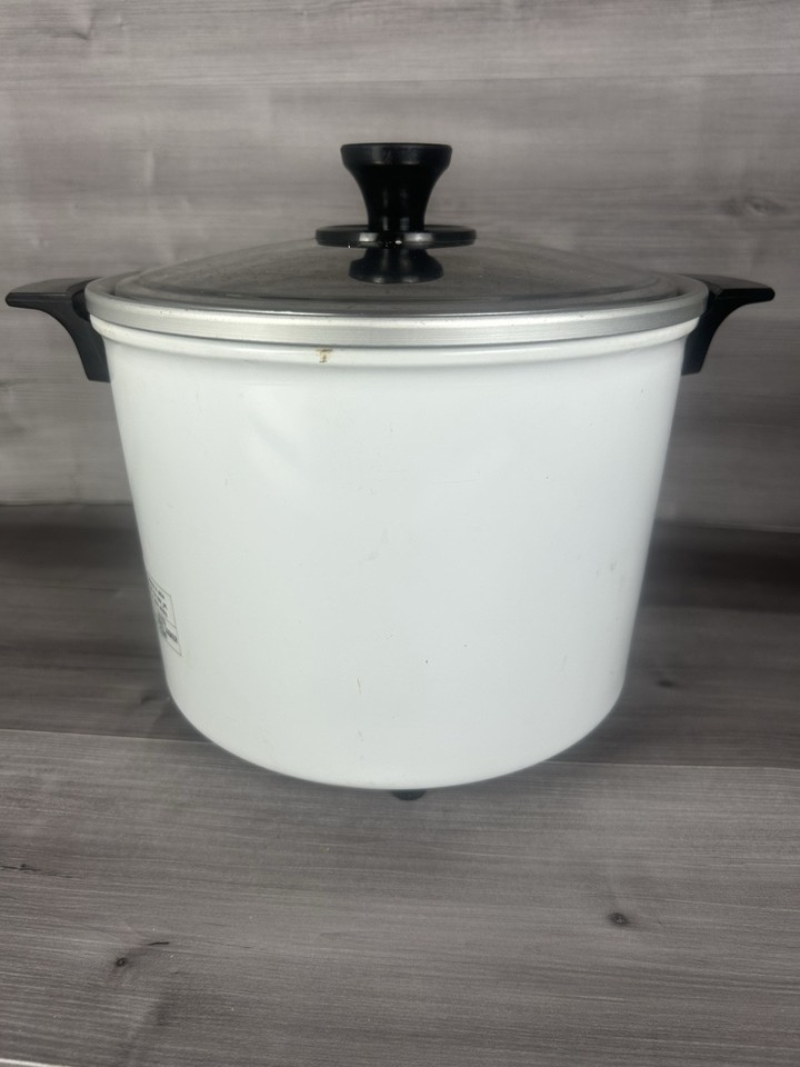 Hitachi 10 Cup Chime-O-Matic Food Steamer Rice Cooker Model RD-6103 ...