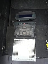 zafira tourer cd400 plus