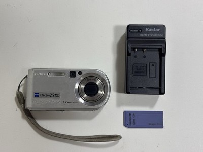 Sony Cyber-Shot DSC-P200 7.2 Megapixel Carl Zeiss Digital Camera +