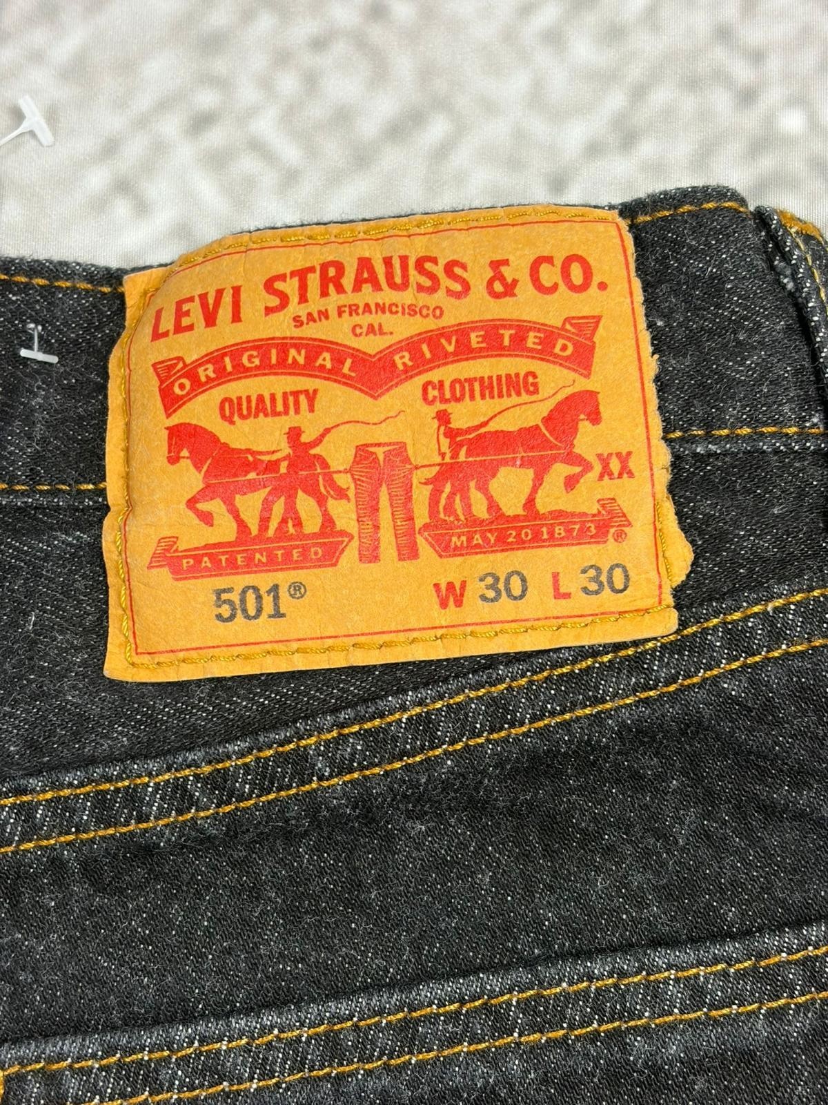 Levi’s 501 90’s/2000 Rare Flared Vintage Faded Streetwear Y2K Style (J-991) image 6