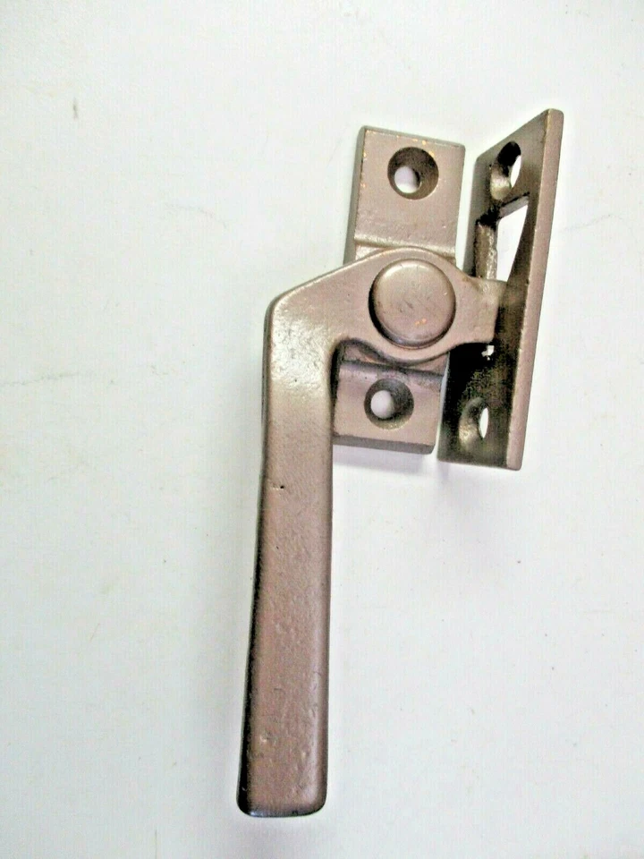Manija de bloqueo de bronce para ventana abatible de latón macizo 4587S mano izquierda vintage años 50 Foto 2 de 4