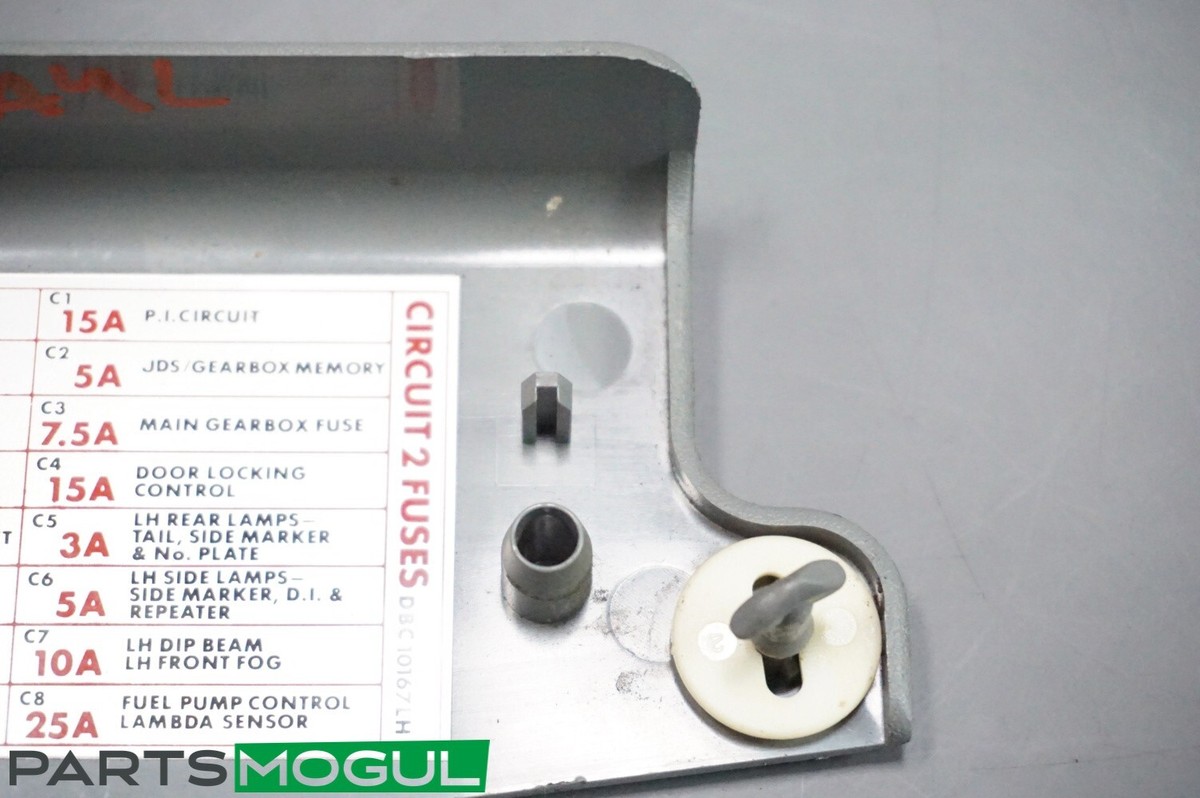 シリアルナンバー入り【FAUCHON　フォション】フェーブ　1996年　VTG 1986-1994 JAGUAR XJ6 XJ40 SOVEREIGN FRONT LEFT SIDE LOWER FUSE BOX