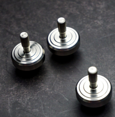 New Stainless steel Hand Twisting Spinning Top Gyro Gyroscope Spinner Top Toys