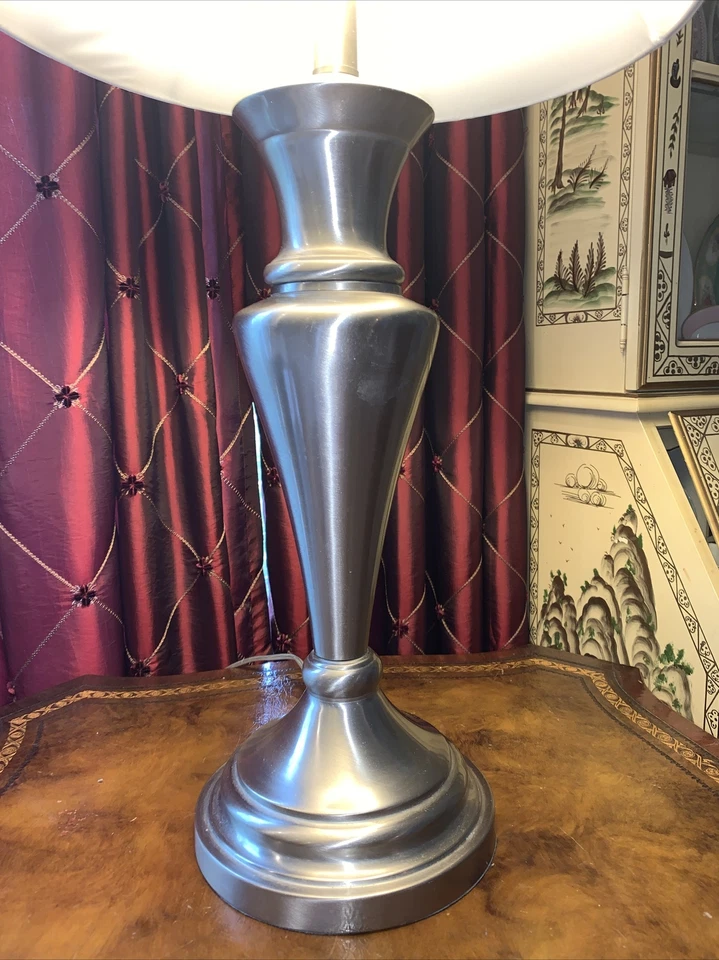 Vtg STIFFEL Brush Nickel Table Lamp Silver & original shade - Image 2 of 4