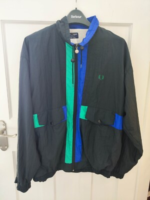 VINTAGE FRED PERRY BLACK GREEN BLUE NYLON SHELL ZIP