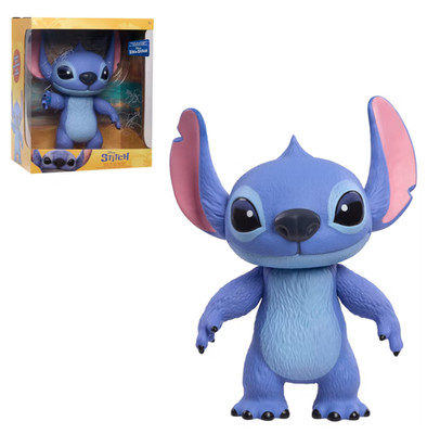 Disney  - Just Play - Realfilm - Stitch - Larger Than Life - 40,5 x 34 x 22 cm