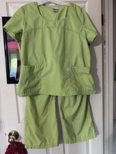 Skechers Medical Scrubs Set XL Soft Citrine Color Top And Pants