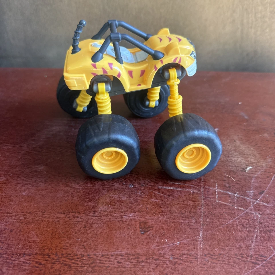 Blaze and The Monster Machines Monster Morpher Stripes 2015 Mattel Foto 2 de 4