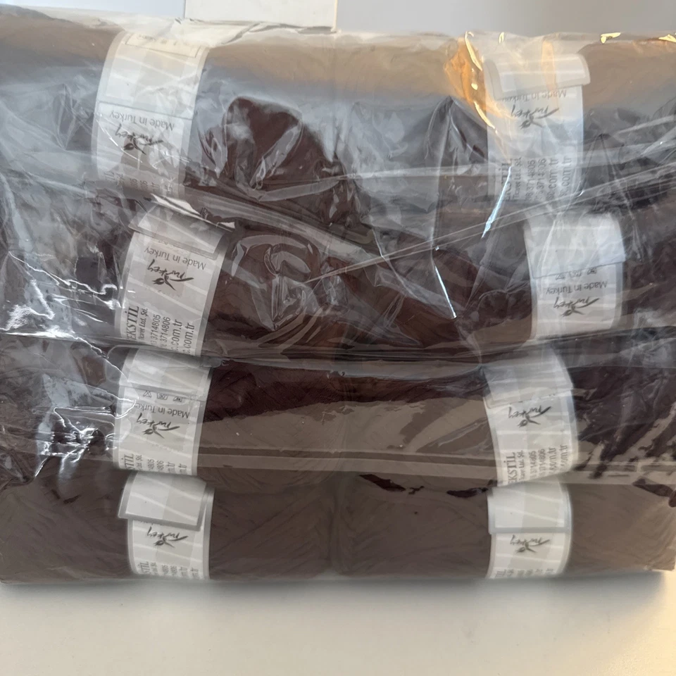 Paquete de 8 hilos de hielo hilo de cinta de violín borgoña oscura 50 gr 109 yardas cada madeja nuevo Foto 2 de 3