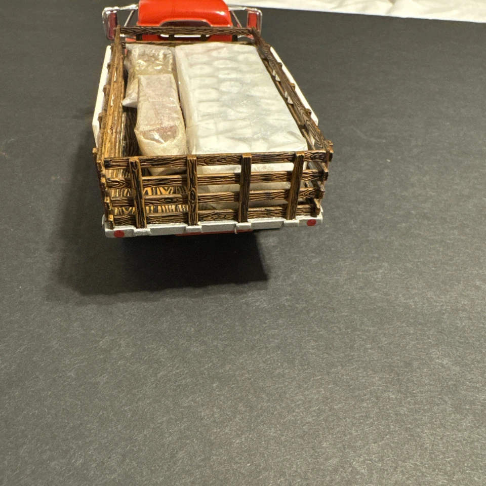 火柴盒白金版 1956 年 Mack-B 百威送货卡车 1999 年美泰 — 第 4/4 张图片