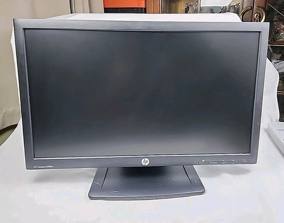 HP LA2206X Hstnd-3191-A(B) 21.5" LCD Color Monitor Black w/Stand Displayport Hp2 - Image 2 of 4