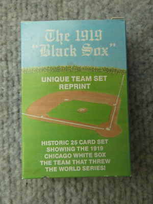 THE 1919 BLACK SOX UNIQUE TEAM SET REPRINT & COLORED SHOELESS JOE JACKSON CARD