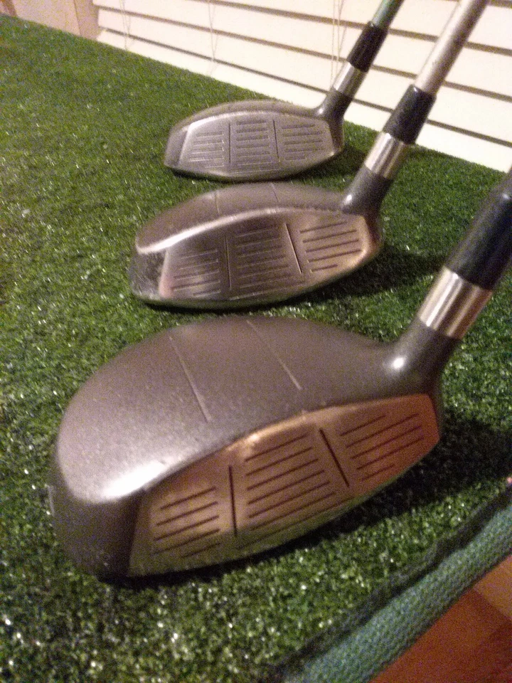 Adams Ladies Tight Lies 2 Spin Control 3-5-7 Woods Set Graphite Shafts - Image 2 of 4