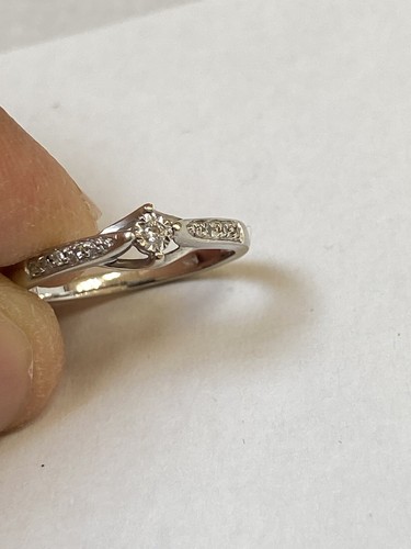 10K White Gold & Natural Diamond Solitaire Band 1.9 Grams - 第 10/10 張圖片