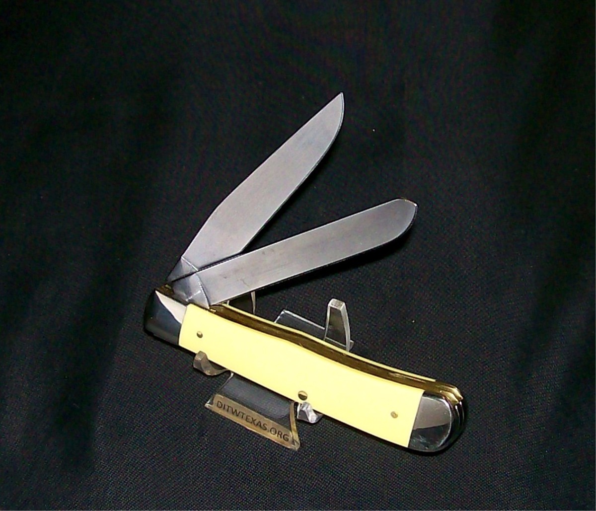 Case XX 3254 Trapper's Knife Classic Yellow USA 2017 W/Packaging