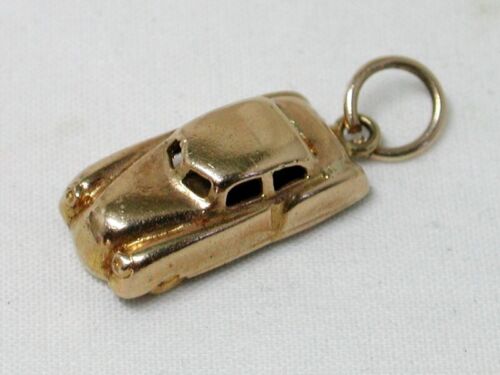 9ct Gold Saloon Car Vintage 1960's Solid Heavy Charm 22657 - Picture 2 of 4