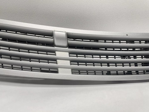03-11 Mercedes W219 CLS550 E500 Front Hood Vent Grille Grill 2118800005 OEM - Picture 6 of 15