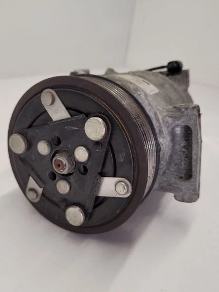 Compresor de aire acondicionado Nissan Sentra 2013 2014 2015 2016 2017 2018 2019   Foto 4 de 4