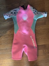 Dive Sail Youth Wetsuit Pink Green Short Sleeve Size L Q/XJ 1-2016