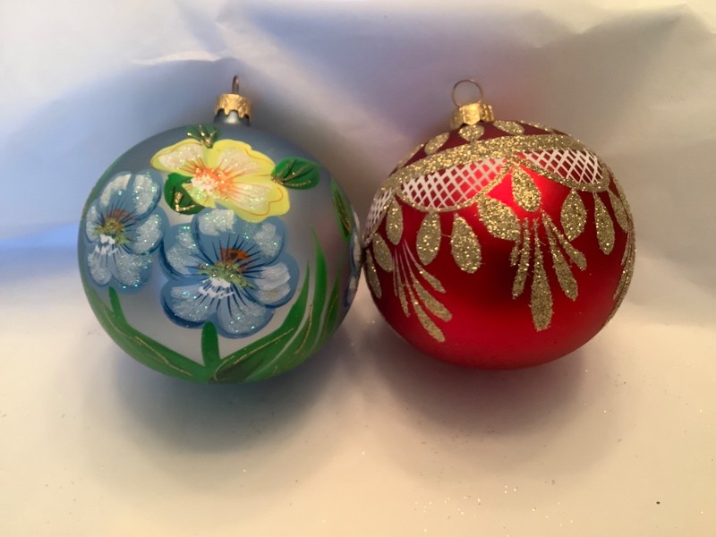 Two Jumbo 4 Inch Glass Christmas Ornaments Flowers and Red Latice and Glitter