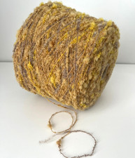 90/10 Wool/Polyamide boucle yarn on cone 250m/100g, per 100g