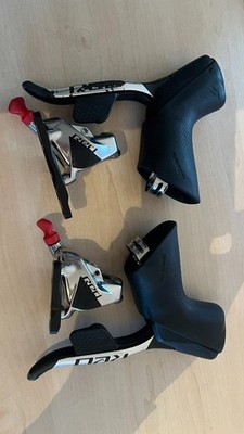 SRAM RED eTap AXS D1 Schalt-/Bremshebel + Bremssättel HRD Flat Mount komplett