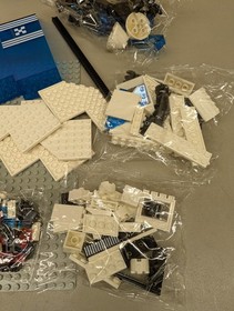 LEGO Space Futuron 6953 Cosmic Laser Launcher NEW Incomplete Rocket Base