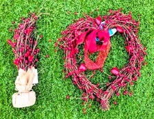 Glitzhome 17" Valentine's Day Wreath+18" Valentine's Berry Heart Table Tree Set