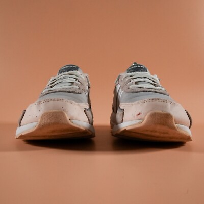 Adidas Women display picture 1