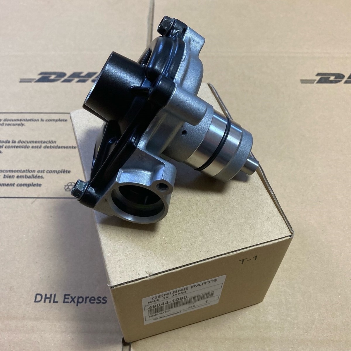 1998-2005 Kawasaki Genuine Ninja ZX-10 ZX-11 ZZR 1200 Engine Water