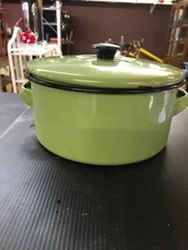 Vintage Aluminum Avacado Green Stock Pot With Lid E94