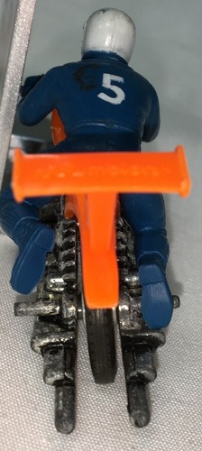 Hot Wheels Vintage Rrrumblers High Tailer Orange, Blue Man Whte Face Hng Kng ‘71 - Picture 3 of 6