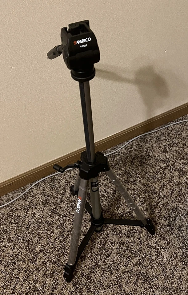 Vintage 57" Ambico V-0554 Video Tripod for 8mm and VHS-C camcorders - Image 4 of 4