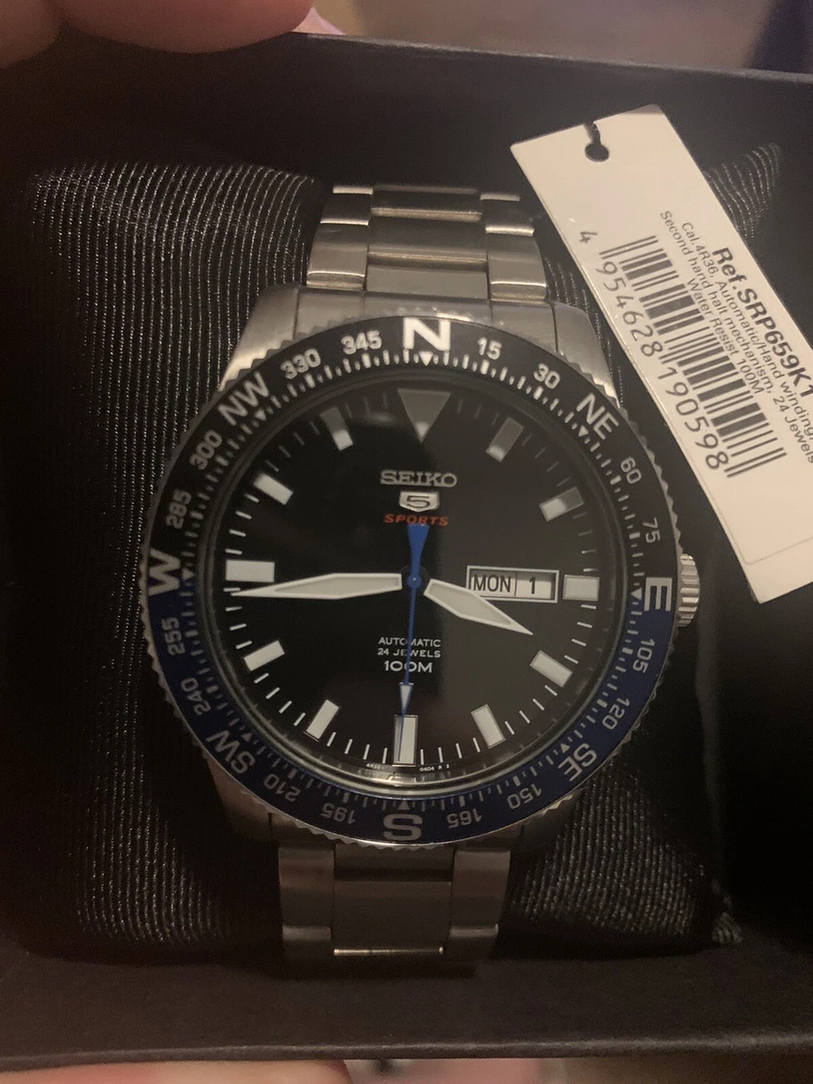 SEIKO 5 SRP659K1 Automatic Black Blue Batman Watch Compass Used With Tags